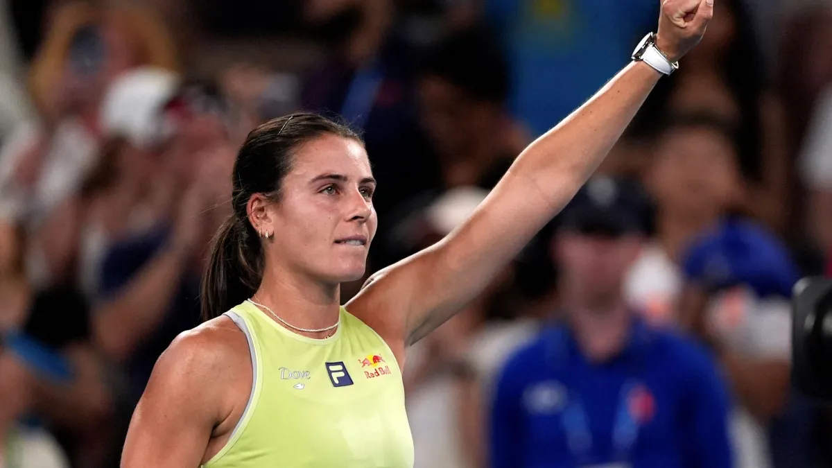 俄羅斯出生、目前世界排名第12的女子網球選手卡薩金娜(Daria Kasatkina),確定將轉籍澳洲。(美聯社)