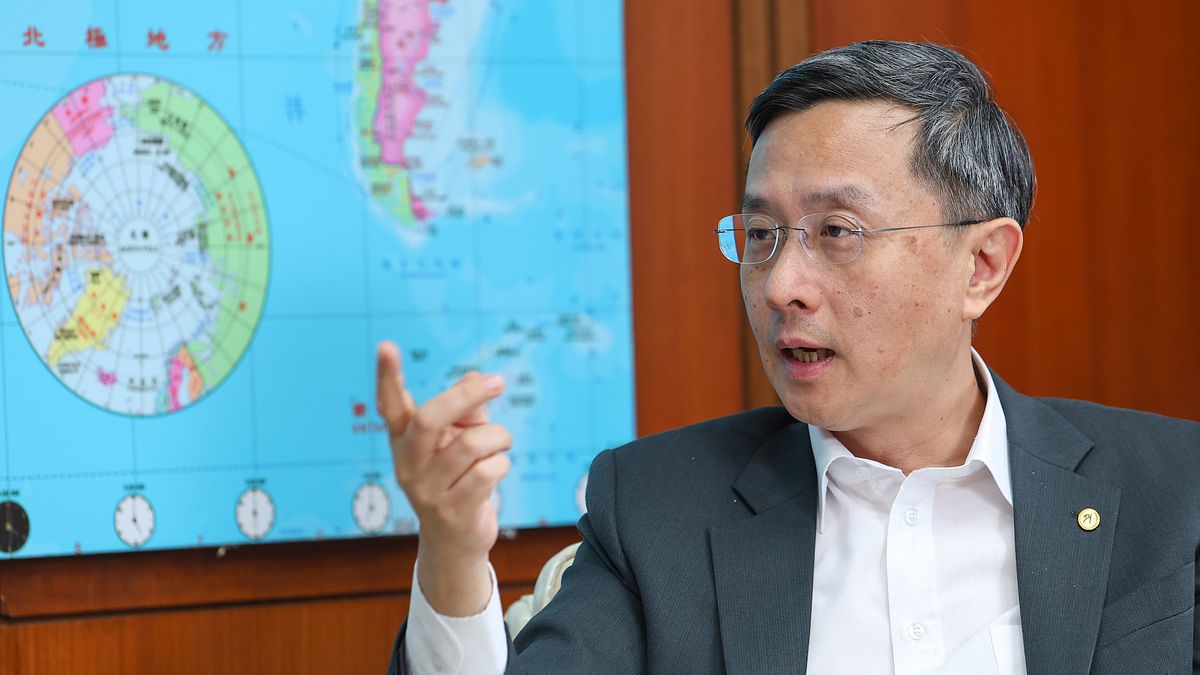 外媒唱衰台灣?前駐歐盟代表反擊「台灣病」:經濟表現佳是驕傲的勳章