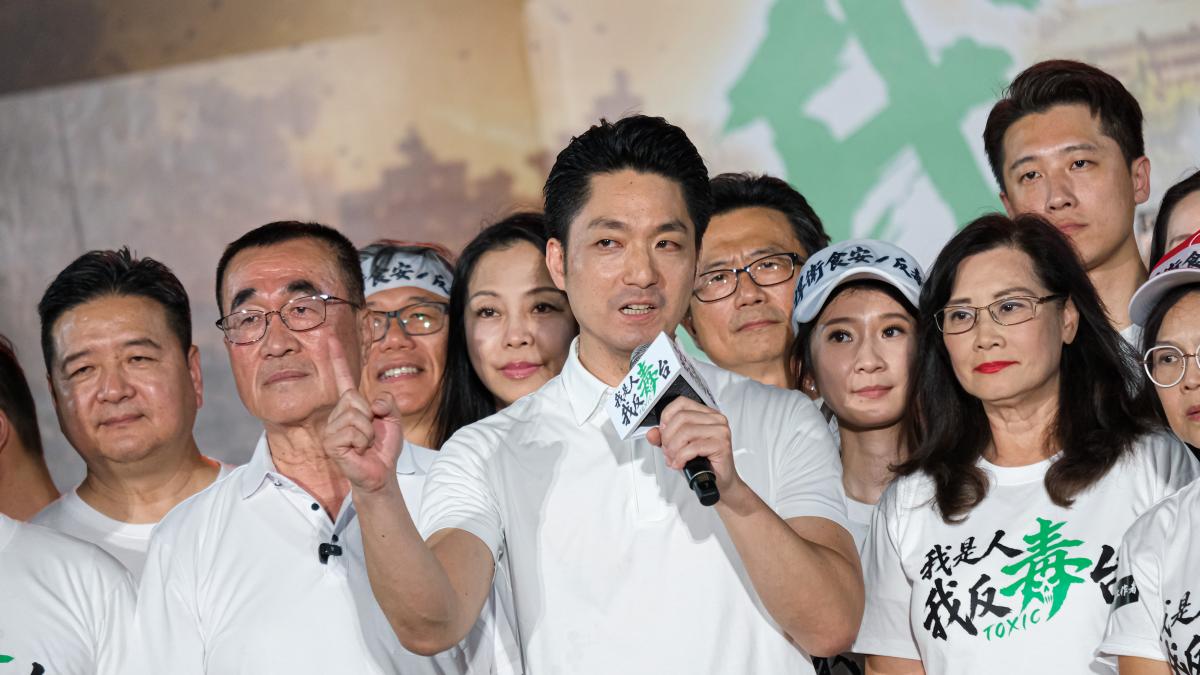 20萬人湧凱道反毒油!中央冷回「快回崗位上班」 蔣萬安、盧秀燕開轟了