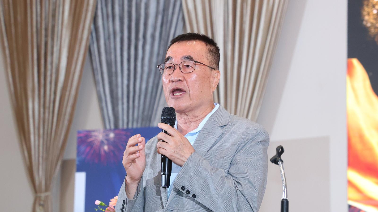 最新民調落後蘇巧慧13個百分點 李四川競辦質疑「取樣偏綠」:合了蘇的意卻違了常理