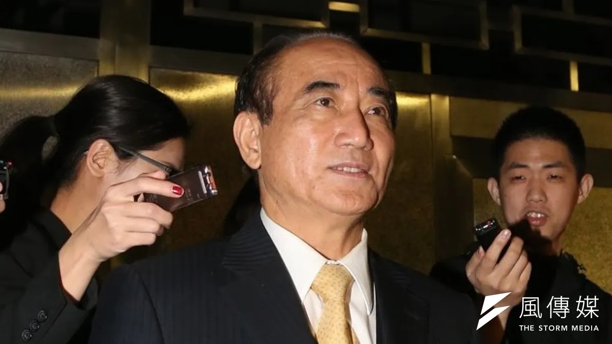 學生反服貿行動從佔領立法院到佔領行政院,立法院長王金平對事態擴大感到沉重。(吳逸驊攝)