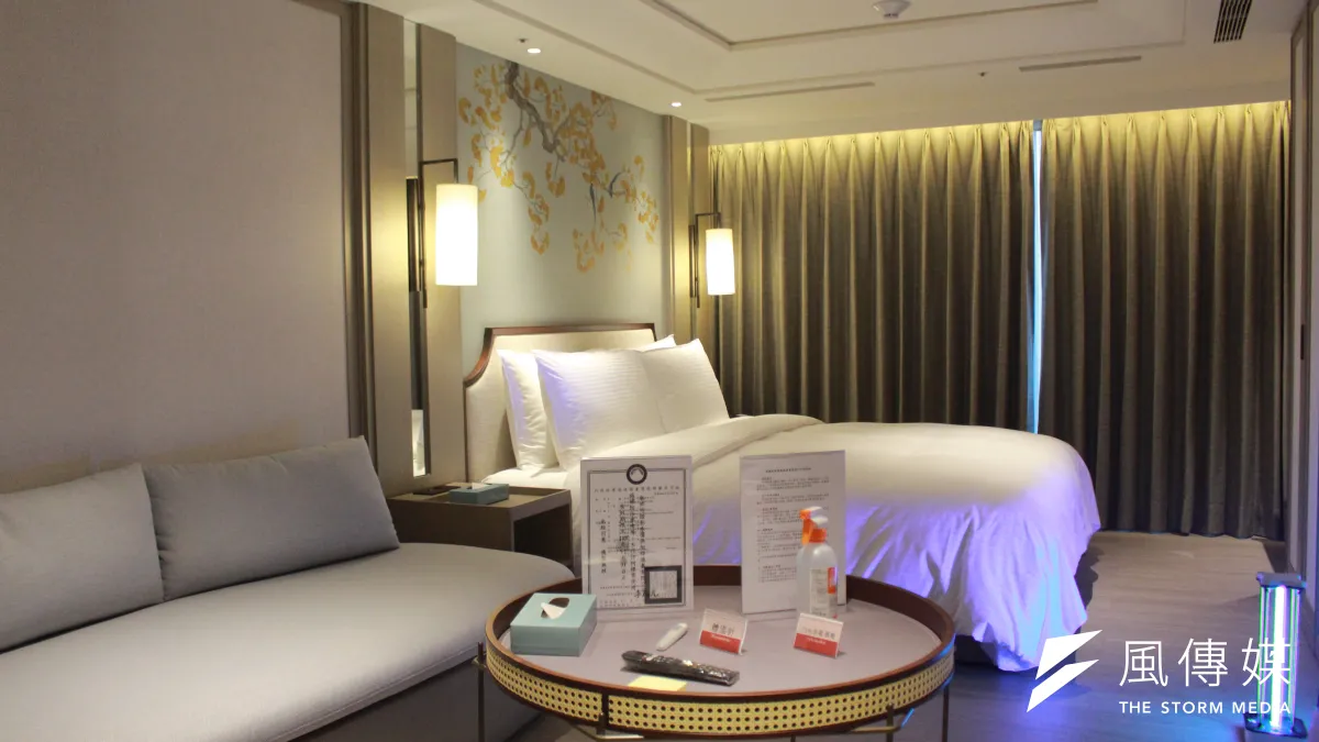 除了戴口罩、勤洗手,筆者認為更進階的「防疫建築」的概念也是很重要的。圖為北市第3間防疫旅館瀚寓酒店(資料照,方炳超攝)