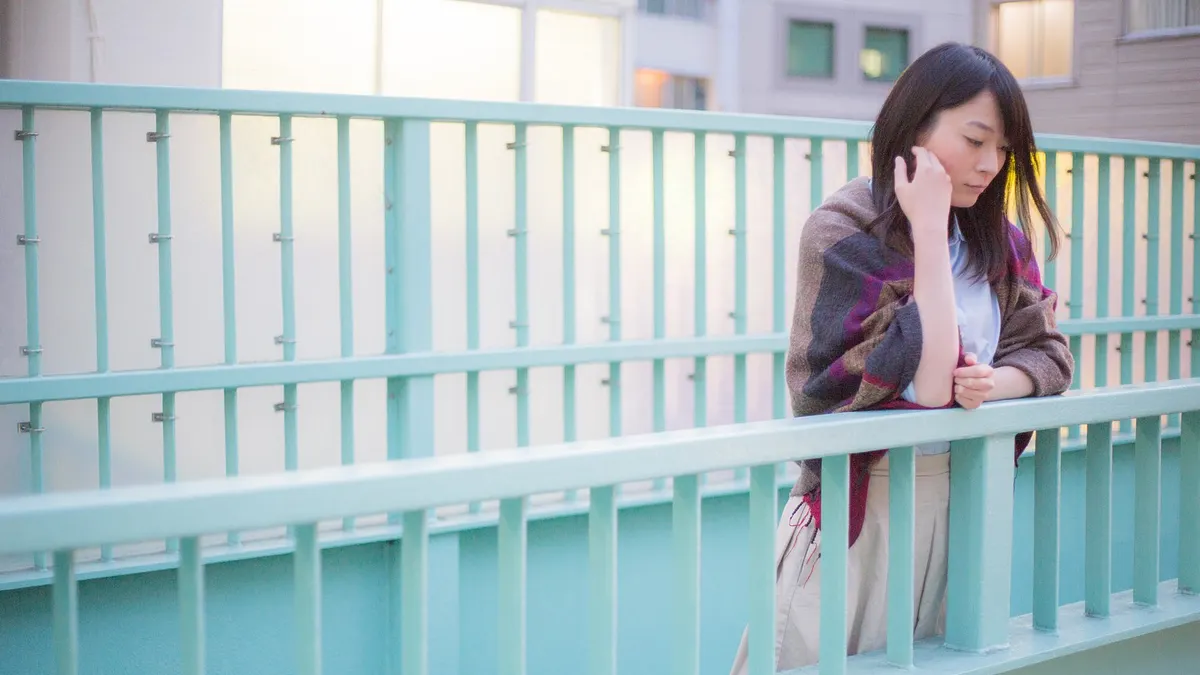 一味地忍耐,其實就是在傷害自己,適時地表現情緒化,有助表達自己的主張。(圖/取自pakutaso) 一味地忍耐,其實就是在傷害自己,適時地表現情緒化,有助表達自己的主張。(圖/取自pakutaso)