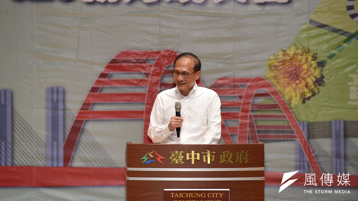 昨天世大運開幕典禮,反年改團體阻擋選手入場,行政院長林全怒了,要求維安加強,警方嚴格執法。(資料照,林上祚攝) 昨天世大運開幕典禮,反年改團體阻擋選手入場,行政院長林全怒了,要求維安加強,警方嚴格執法。(資料照,林上祚攝)