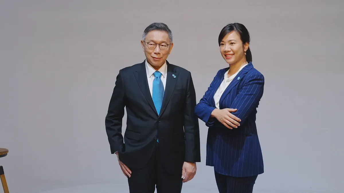 邱毅指出,民眾黨副總統參選人吳欣盈(右)對台灣政治環境適應不良,可能是目前的危機。(資料照,民眾黨提供)