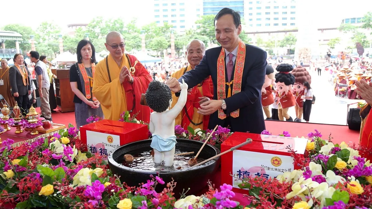 新北浴佛大典 祈求全民安樂幸福