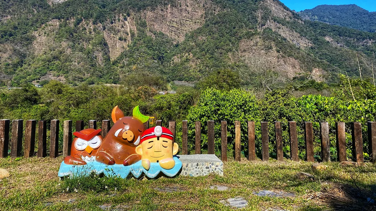 作者提醒,國人於非常時期,應暫時避免前往山區作部落旅遊、訪友或登山活動。(圖/水水土保持局提供)