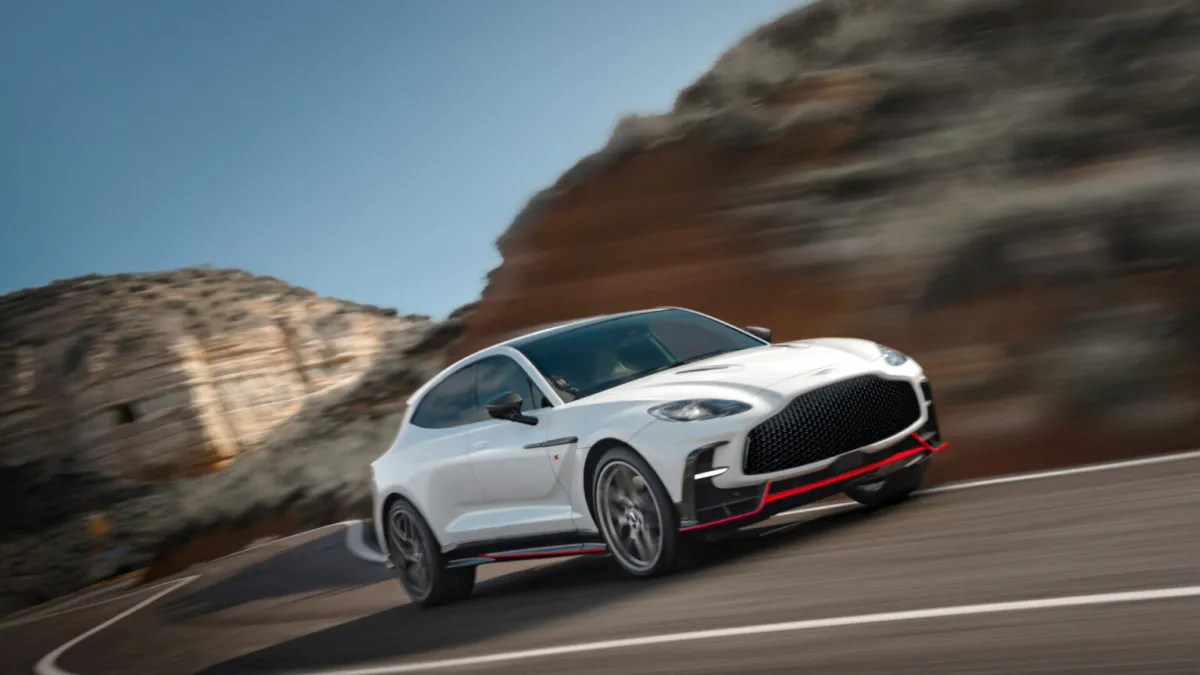 英倫暴徒 Aston Martin DBX S