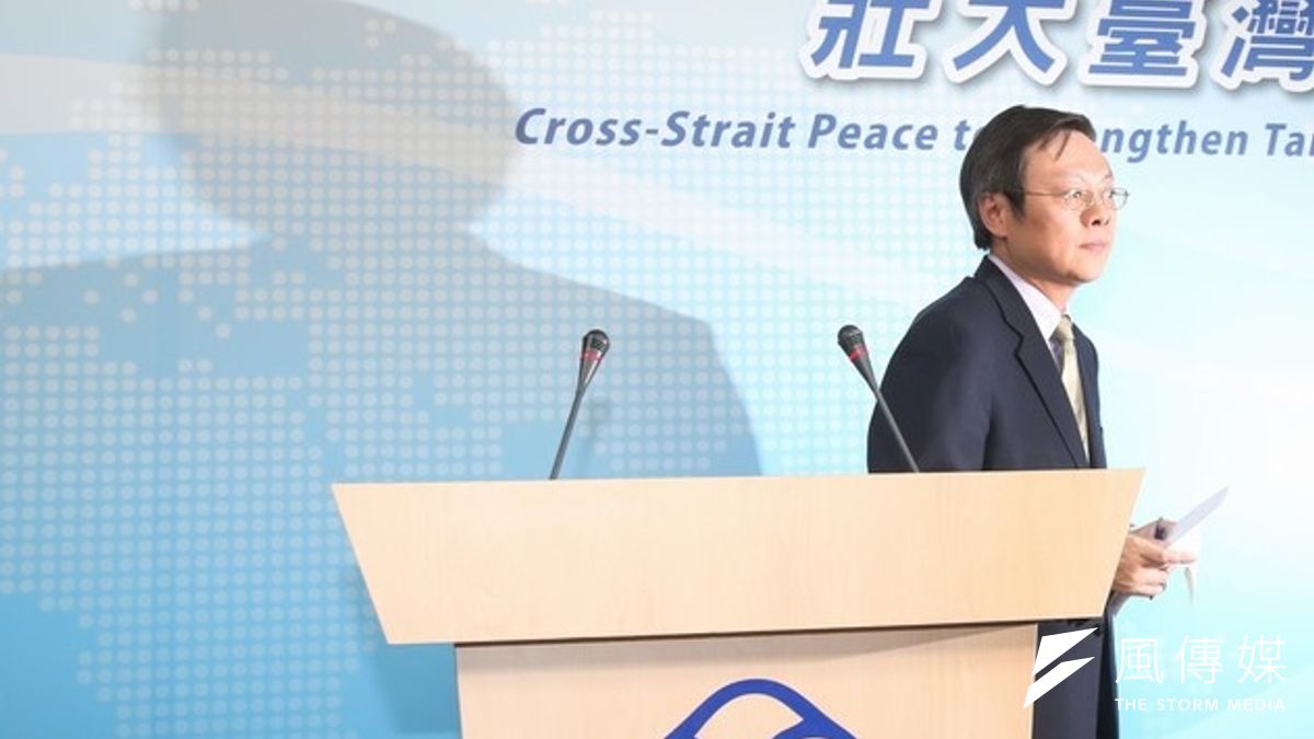 陸委會前副主委張顯耀請辭風波愈演愈烈,陸委會主委王郁琦20日出面反擊。(吳逸驊攝) 陸委會前副主委張顯耀請辭風波愈演愈烈,陸委會主委王郁琦20日出面反擊。(吳逸驊攝)