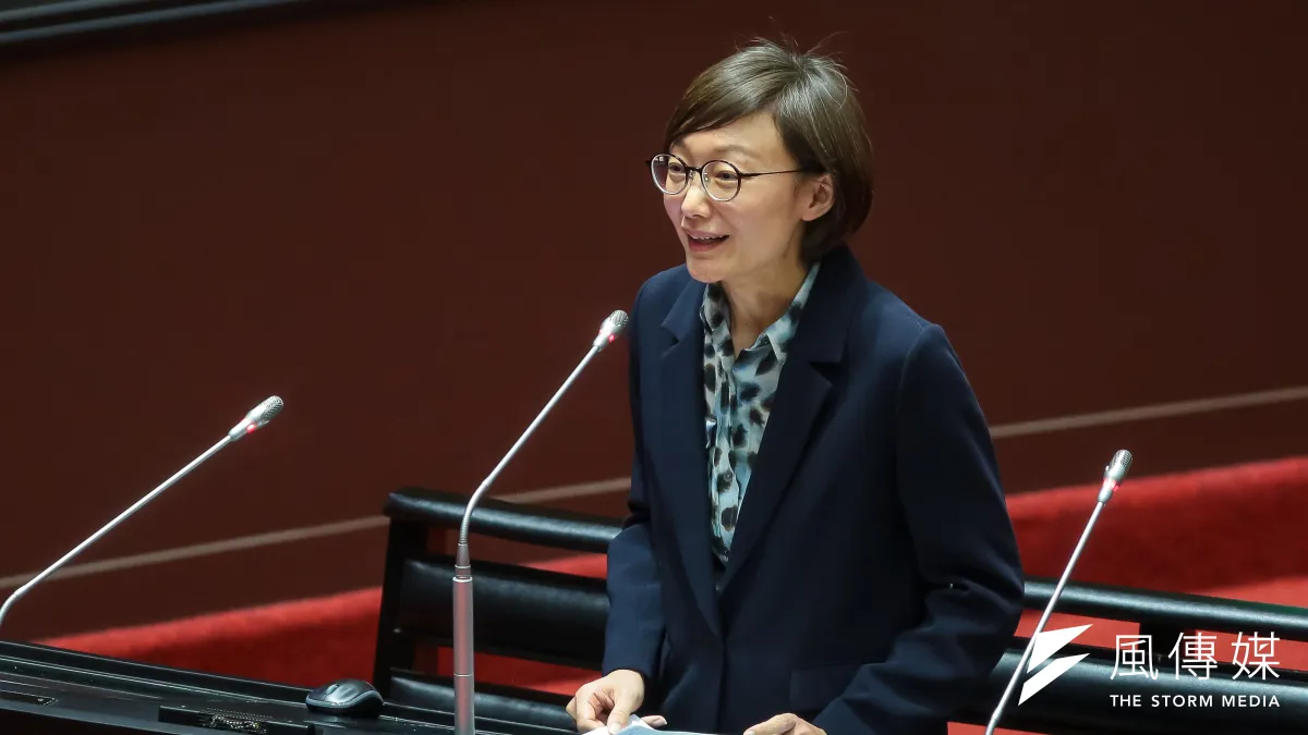 國民黨立委吳怡玎(見圖)30日於立院針對高雄空污問題進行質詢。(顏麟宇攝)