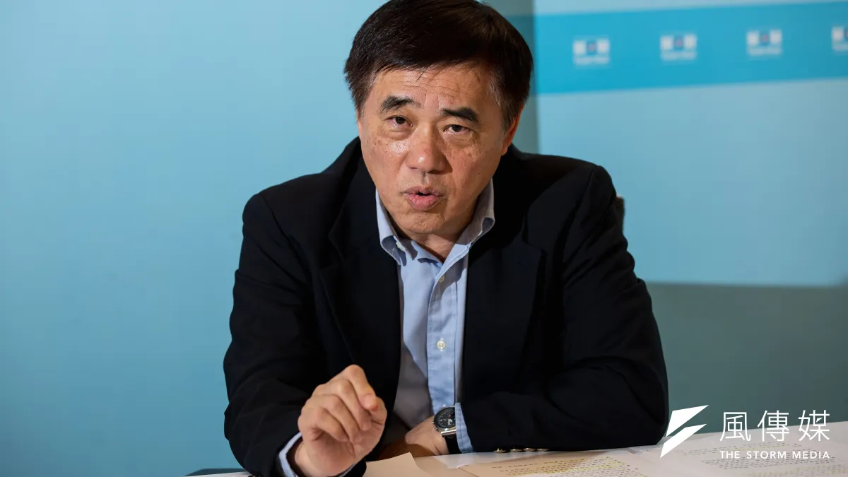 角逐國民黨黨魁補選的國民黨前副主席郝龍斌14日接受《風傳媒》專訪。(簡必丞攝)