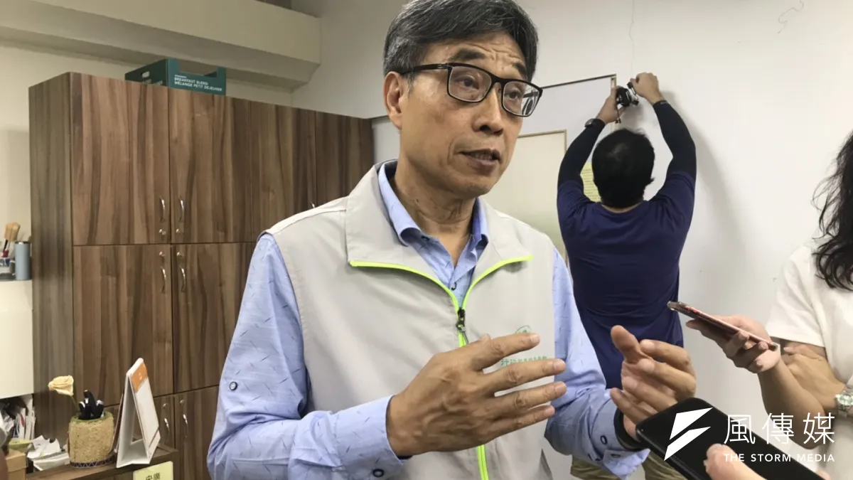 中國暫停台灣石斑魚、白帶魚、竹筴魚輸入後,傳出新增午仔魚及秋刀魚。(圖為農委會副主委陳駿季,資料照,廖羿雯攝)