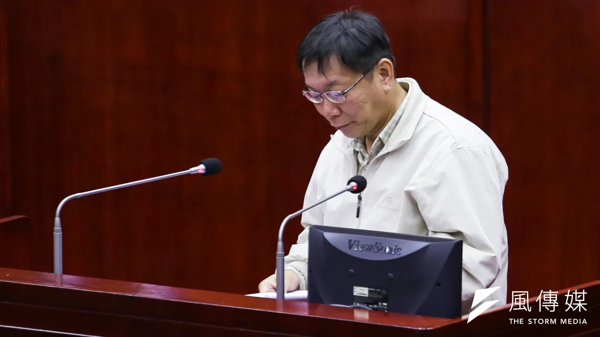 台北市長柯文哲18日上午前往市議會進行專案報告,關於12年國教的問題,柯承諾將於8月1日前將確定明年的高中入學方案。(資料照片,林韶安攝)