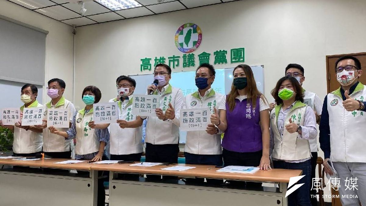 高市民進黨讚2年拚4年行動力。(圖/徐炳文) 高市民進黨讚2年拚4年行動力。(圖/徐炳文)