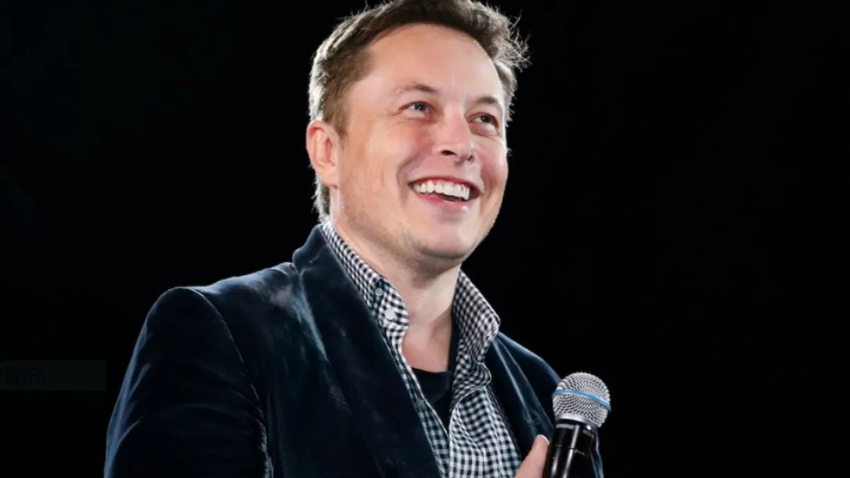 馬斯克(Elon Musk)放話將收購特斯拉、使其股票下市,引發渲然大波。(圖/截自facebook)