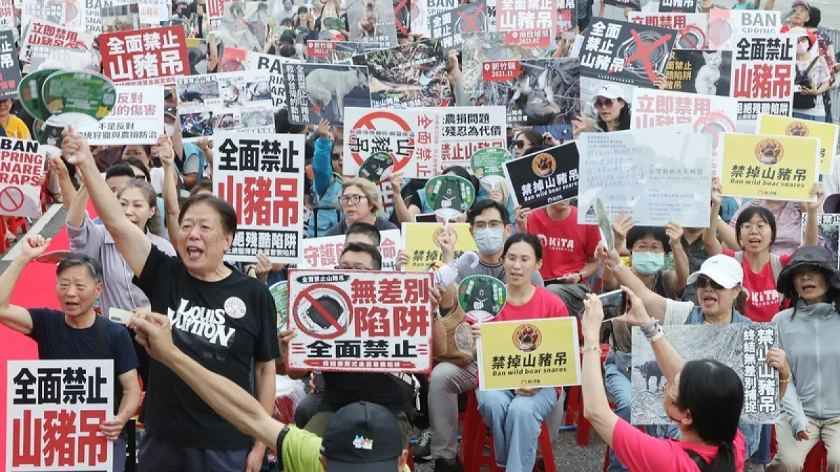 廣東揭陽揭東區新亨鎮坪埔村,一隻被村民長期投餵、性情溫馴的流浪母狗「旺旺」,與三隻剛出生半個月的幼犬,於6月28日下午遭遇慘絕人寰的虐殺。(示意圖,中央社)