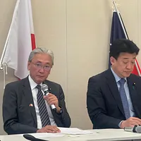 日華懇会長の古屋圭司(左)、事務局長の木原稔(右)が「戸籍」に関する記者会見を開催。(黄信維撮影) 日華懇会長の古屋圭司(左)、事務局長の木原稔(右)が「戸籍」に関する記者会見を開催。(黄信維撮影)