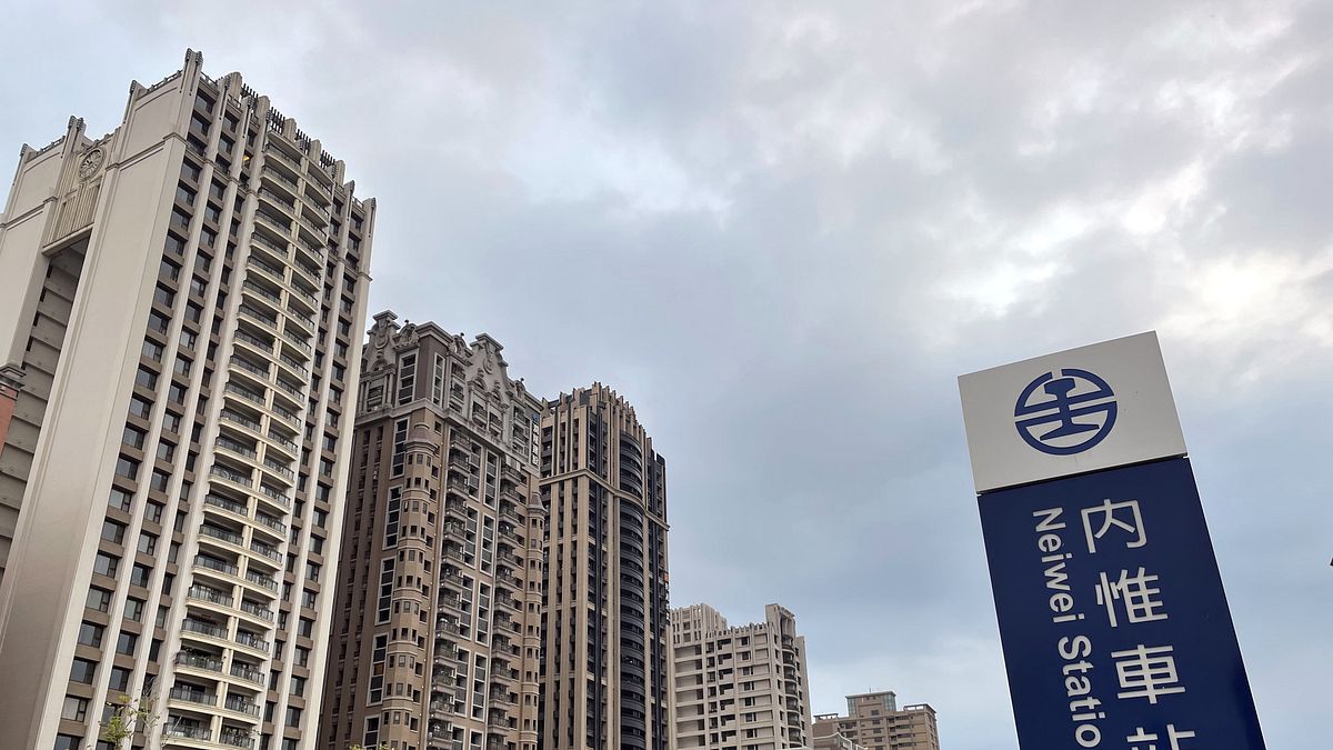 高雄鐵路捷運化成為居民通勤工具之一,區域交通機能提升帶動房價上揚。(台灣房屋提供) 高雄鐵路捷運化成為居民通勤工具之一,區域交通機能提升帶動房價上揚。(台灣房屋提供)