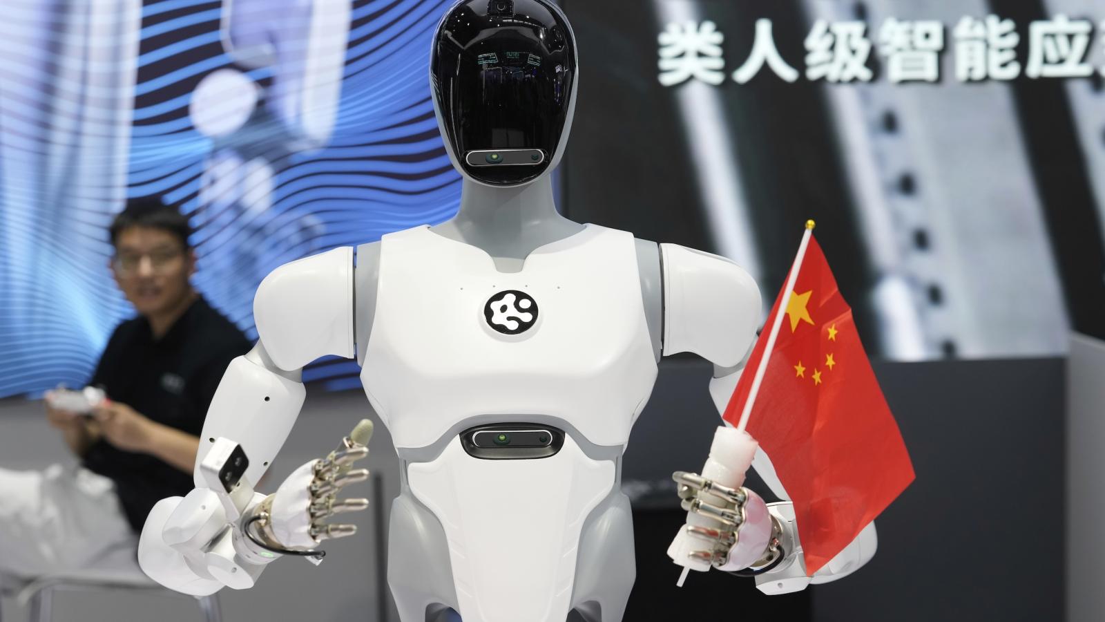 美國忙著封殺,但從蘋果到福特都離不開中國技術!解析地緣政治下的「商業現實」