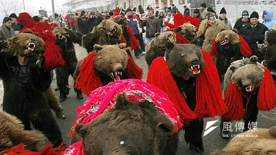 適逢歲末舉行跨年狂歡派對之時,若是看膩了大城市風華,不妨瞧瞧世界各地較為另類的跨年景點,感受一下不同的跨年氣氛!(取自USA Today)