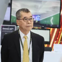 MediaTek Chairman Tsai Ming-kai (蔡明介) stated publicly in February: 'AI is still very hot, there are many opportunities, and we must continue to invest!' (Photo by Ke Cheng-hui) MediaTek Chairman Tsai Ming-kai (蔡明介) stated publicly in February: 'AI is still very hot, there are many opportunities, and we must continue to invest!' (Photo by Ke Cheng-hui)