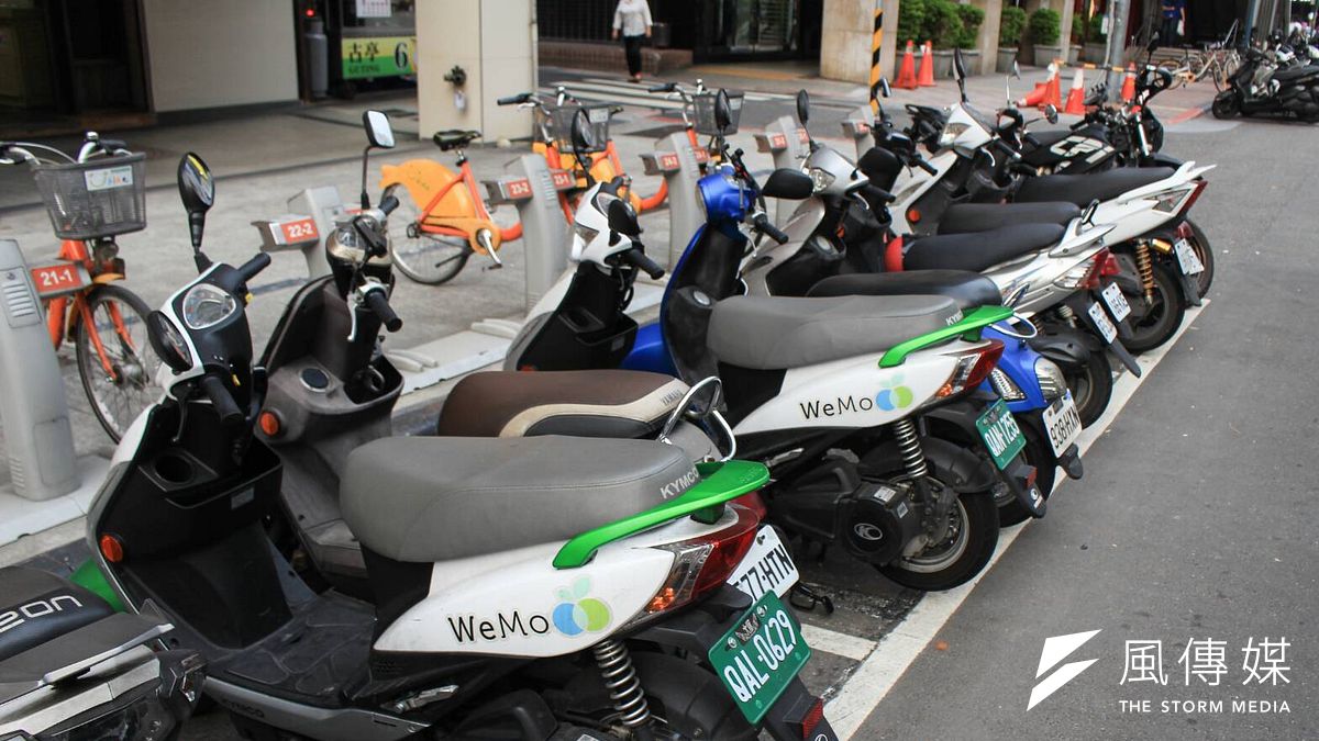 台北市共享汽機車數量持續上升,但台北市議員林亮君對此質疑,整體周轉率不高,且有擠壓到私人機車停車空間的疑慮。(資料照,方炳超攝) 台北市共享汽機車數量持續上升,但台北市議員林亮君對此質疑,整體周轉率不高,且有擠壓到私人機車停車空間的疑慮。(資料照,方炳超攝)