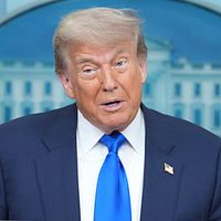 米国のトランプ大統領は、8月1日から日本と韓国からの輸入品に25%の関税を課すと発表した。(AP通信) 米国のトランプ大統領は、8月1日から日本と韓国からの輸入品に25%の関税を課すと発表した。(AP通信)