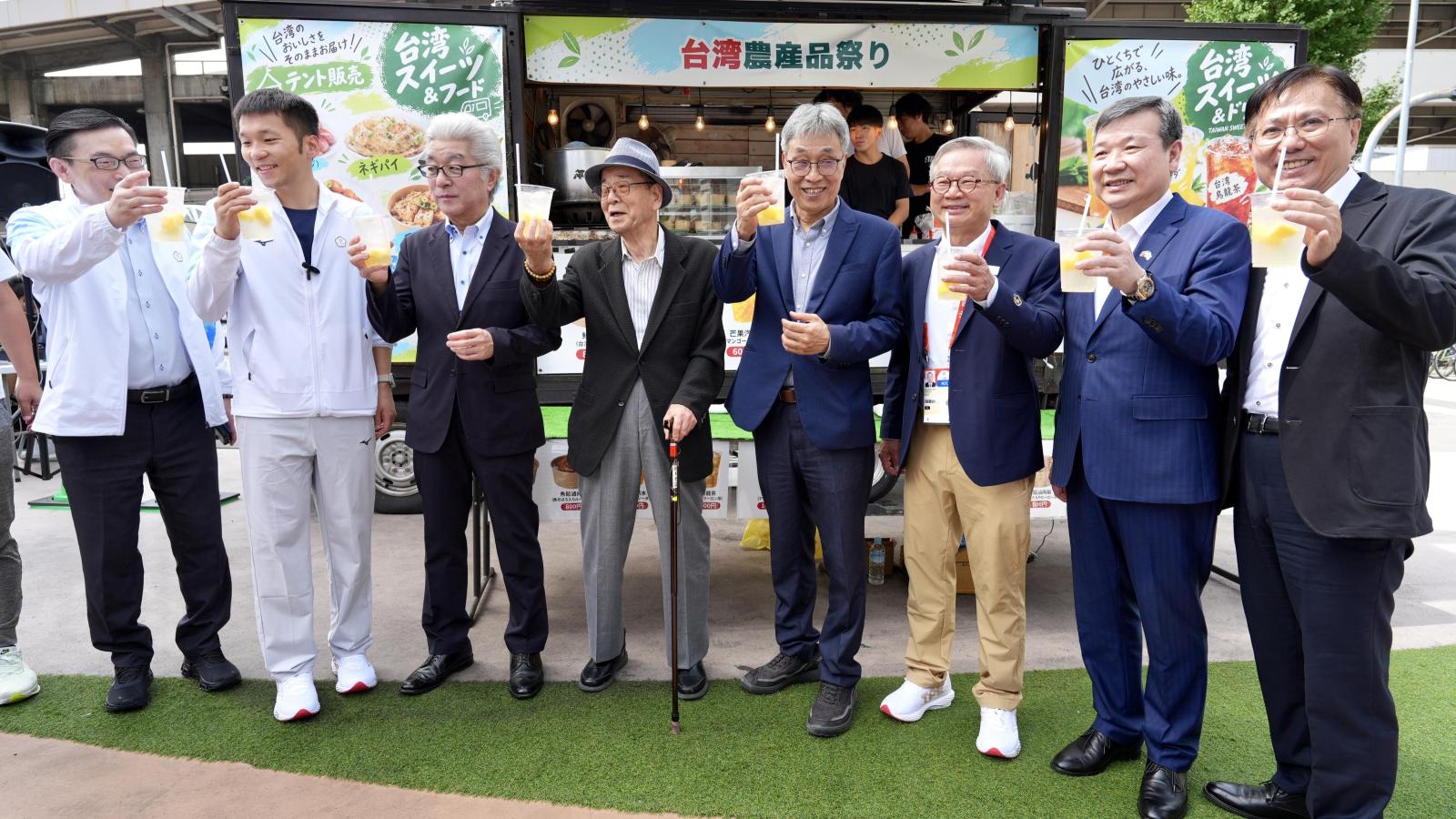 搭亞運熱潮搶攻日本市場!台灣農產前進名古屋 鳳梨、芒果到鰻魚端上桌