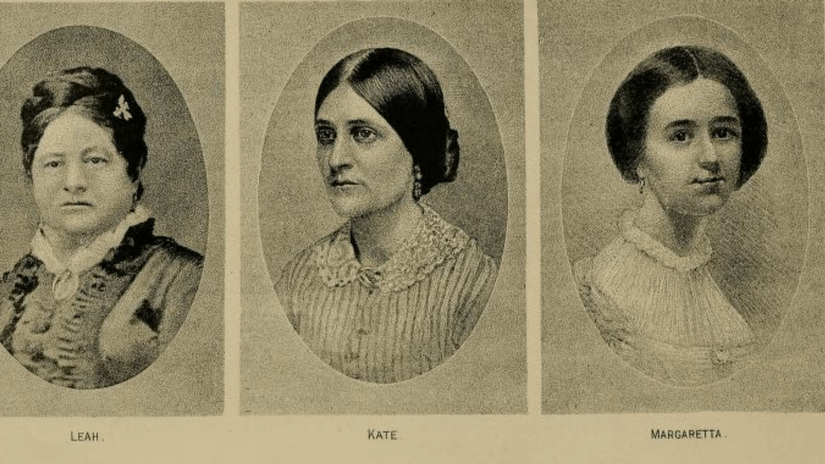 在1849年11月,福克斯三姊妹在羅徹斯特的科林斯廳首度在大眾面前「招魂」。(圖片取自維基百科) 在1849年11月,福克斯三姊妹在羅徹斯特的科林斯廳首度在大眾面前「招魂」。(圖片取自維基百科)