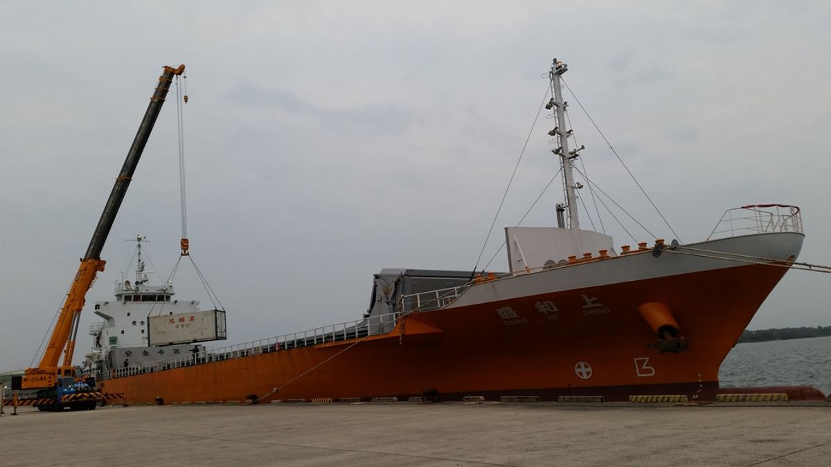 提升雲嘉南地區產品競爭力 安平港啟動兩岸定期航線 提升雲嘉南地區產品競爭力 安平港啟動兩岸定期航線