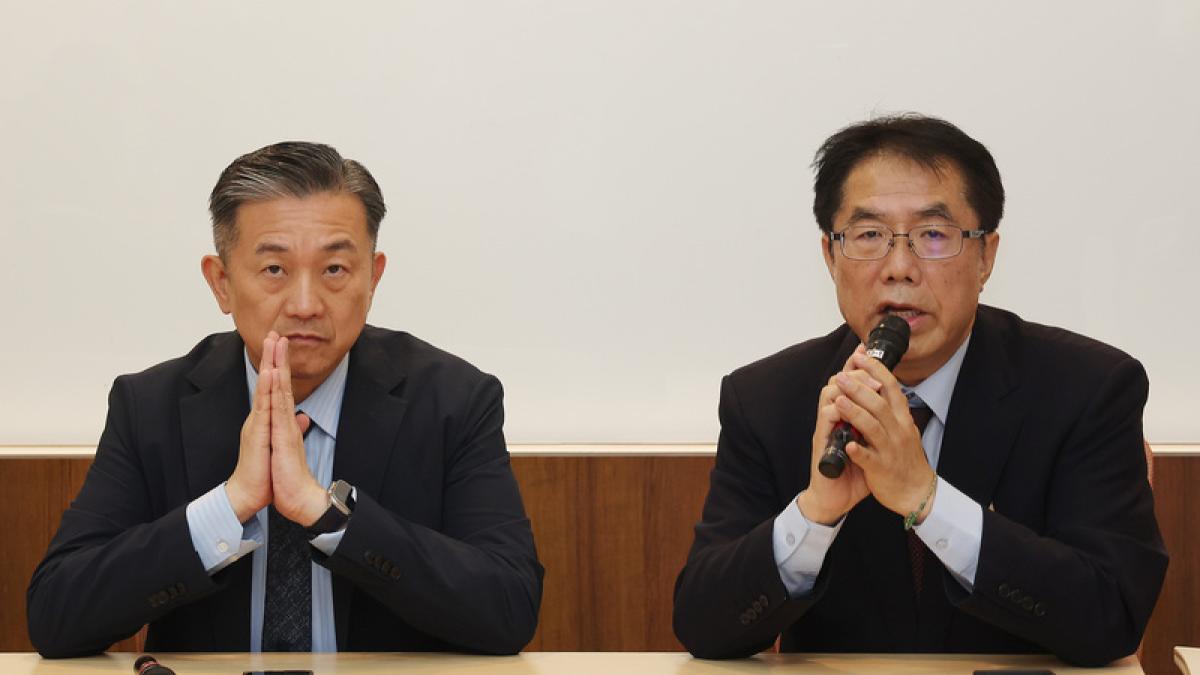黃偉哲記者會播3段蔣萬安深偽聲音檔 殷瑋酸:檢調要查他了