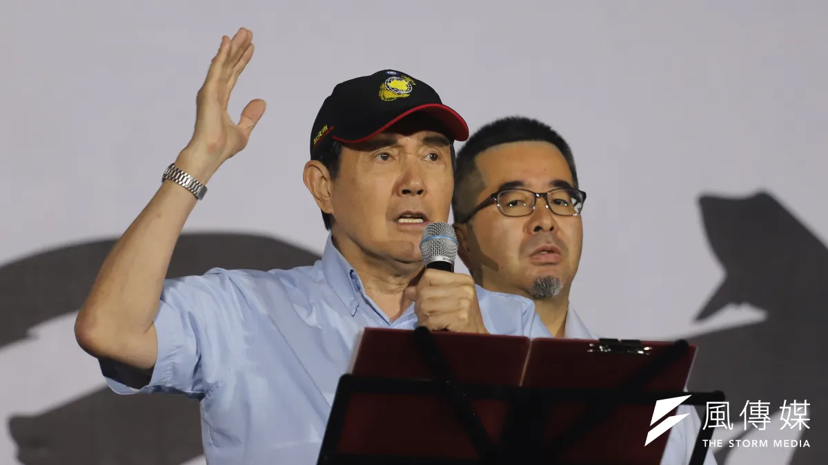 前總統馬英九(左)與馬英九基金會前執行長蕭旭岑(右)爆發內鬥,雙方即將對簿公堂。(資料照,陳品佑攝)