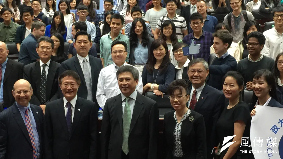AIT台北處長梅健華28日赴政大演講。(仇佩芬攝)