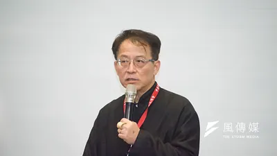 奉元學會理事長劉君祖16日出席夏學國際學術研討會暨毓老師紀念會,會中指出整個中國文明的真相,才能讓台灣跟大陸人心浮躁的情況得到紓解。(甘岱民攝)