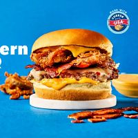 シェイク シャックがアメリカで人気の「サウザンバーベキュー」を日本で初めて発売。9月19日から国内18店舗で期間限定販売される。(写真/Shake Shack PR事務局提供) シェイク シャックがアメリカで人気の「サウザンバーベキュー」を日本で初めて発売。9月19日から国内18店舗で期間限定販売される。(写真/Shake Shack PR事務局提供)