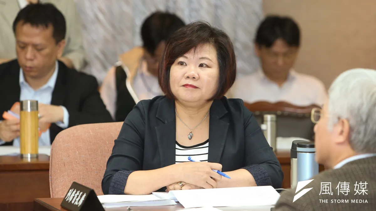 立院衛環委員會7日上午9時邀請勞動部針對3K產業進行專案報告,勞動部長許銘春因新北市有基層座談而請假,11點才會到場。國民黨籍立委陳宜民質疑許銘春「藐視委員會」。(陳明仁攝)