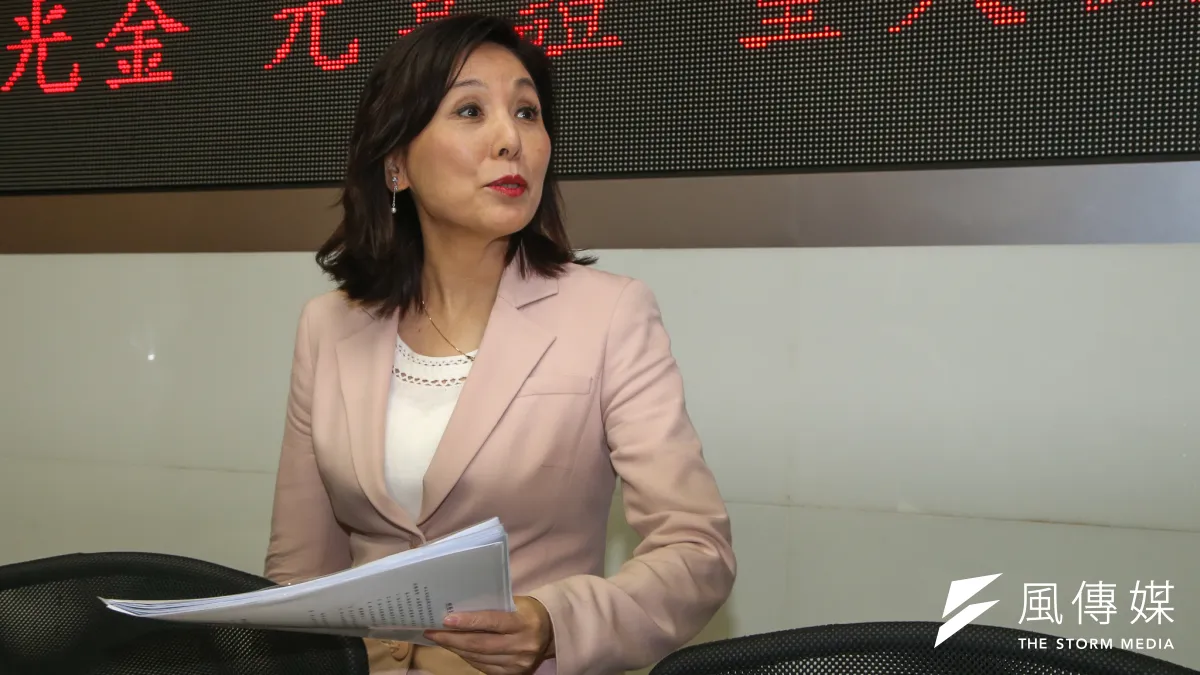 新光金副董李紀珠今(24)日傳出請辭新光金控及人壽副董事長職務。(陳明仁攝)