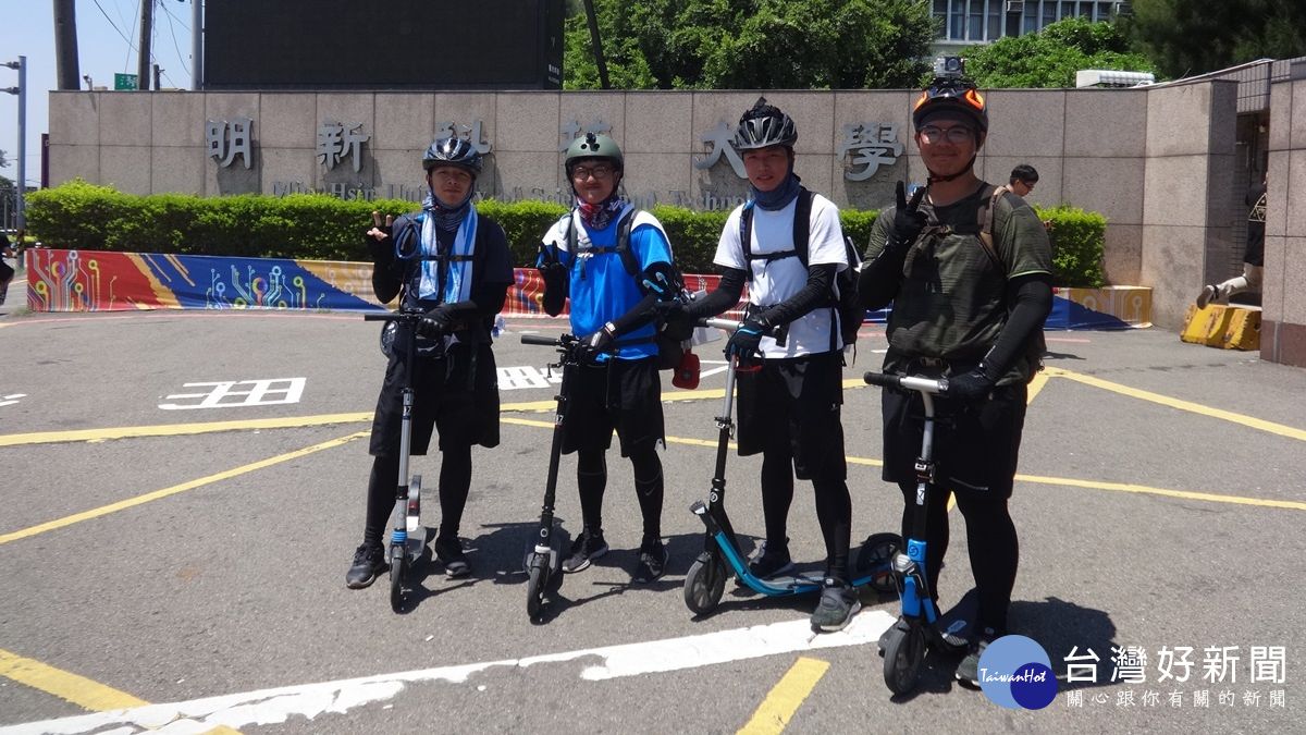 見證台灣人情味 4個大學生完成20天滑板車環島 見證台灣人情味 4個大學生完成20天滑板車環島