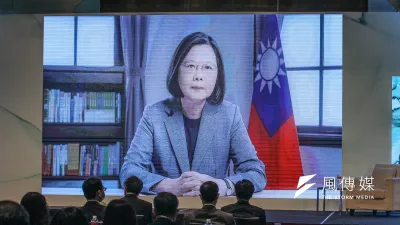 台灣亞洲交流基金會8日舉辦「2020年玉山論壇:亞洲創新與進步對話 」開幕,總統蔡英文以視訊方式致詞。(蔡親傑攝)