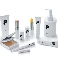 サロン発ブランドのLIPPSが、初心者でも簡単に使えて自分らしさを引き出すメンズメイク「フェイススタイリング メイクアップシリーズ」8種を2026年7月17日に新発売した。(写真/リップスPR事務局提供) サロン発ブランドのLIPPSが、初心者でも簡単に使えて自分らしさを引き出すメンズメイク「フェイススタイリング メイクアップシリーズ」8種を2026年7月17日に新発売した。(写真/リップスPR事務局提供)
