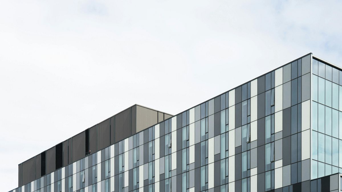 台灣知名大廠爆「10億元債務違約」!今起全額交割、股價慘跌停,近萬張賣單排隊恐下市