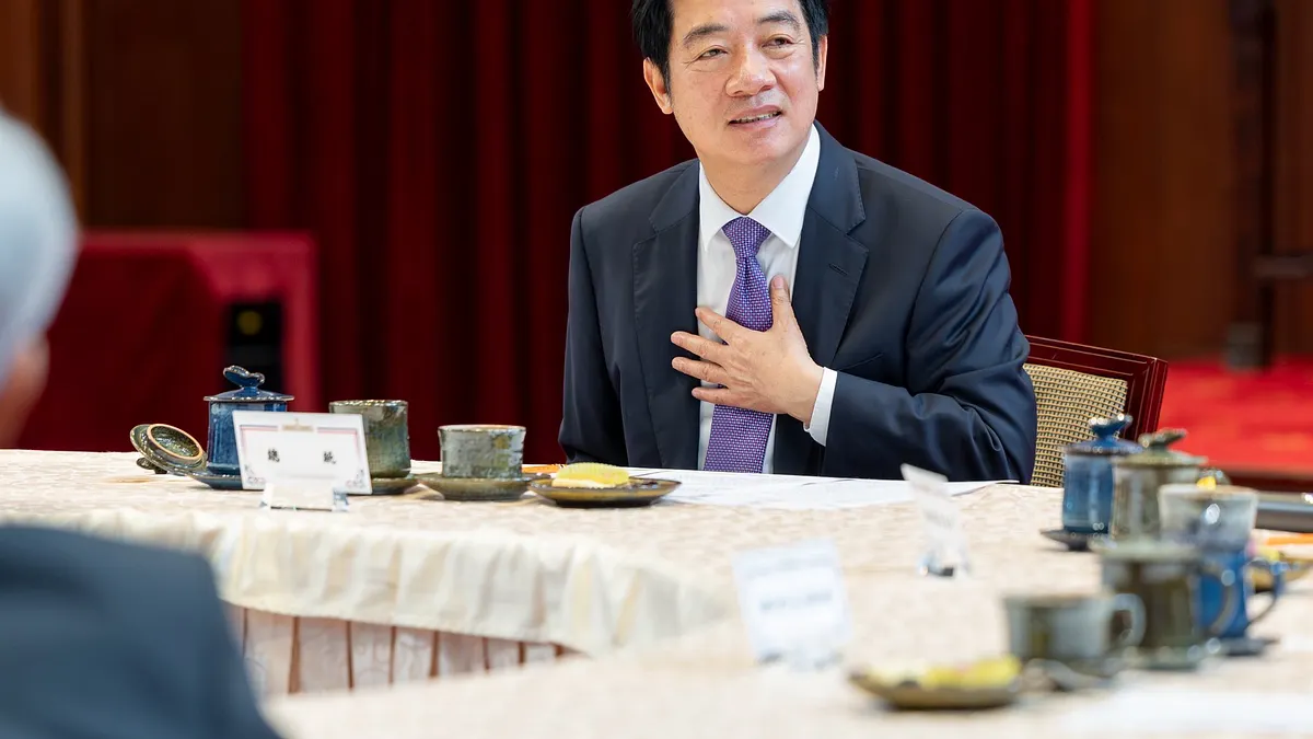 總統賴清德23日與立法院長韓國瑜等五院院長進行新春茶敘。(取自賴清德臉書)