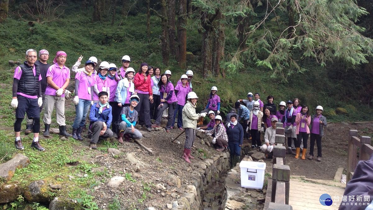 阿里山森林遊樂區開園 森林鐵路本線仍停駛 阿里山森林遊樂區開園 森林鐵路本線仍停駛