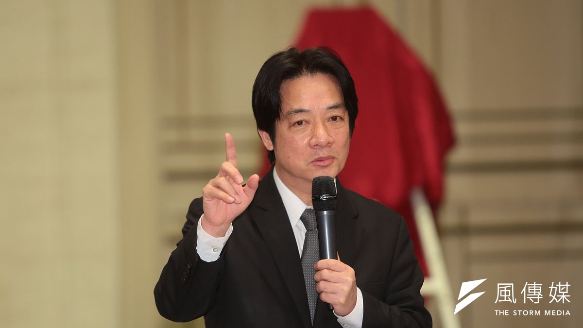 行政院長賴清德24日出席「台灣企業家圓桌會議」時表示,行政院積極落實經濟政策,據統計,近7成企業跟進政府的加薪政策。(顏麟宇攝) 行政院長賴清德24日出席「台灣企業家圓桌會議」時表示,行政院積極落實經濟政策,據統計,近7成企業跟進政府的加薪政策。(顏麟宇攝)