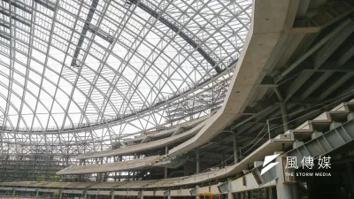 遠雄大巨蛋申請部分復工獲准,但是送交給北市府都發局的7本施工計畫書,遠雄都沒有用印蓋章,因此遭到了都發局全數退回,並要求於23日補正。(資料照,陳明仁攝)
