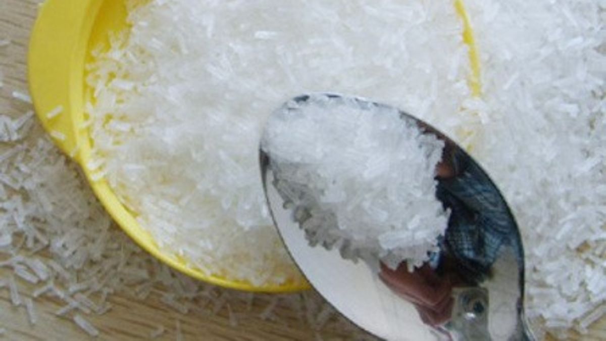 味精是近代實驗室產物,因為出生於實驗室,讓這種提鮮物質被污名化,被認為是人工製造,不天然也不健康,甚至對人體有害。 味精是近代實驗室產物,因為出生於實驗室,讓這種提鮮物質被污名化,被認為是人工製造,不天然也不健康,甚至對人體有害。