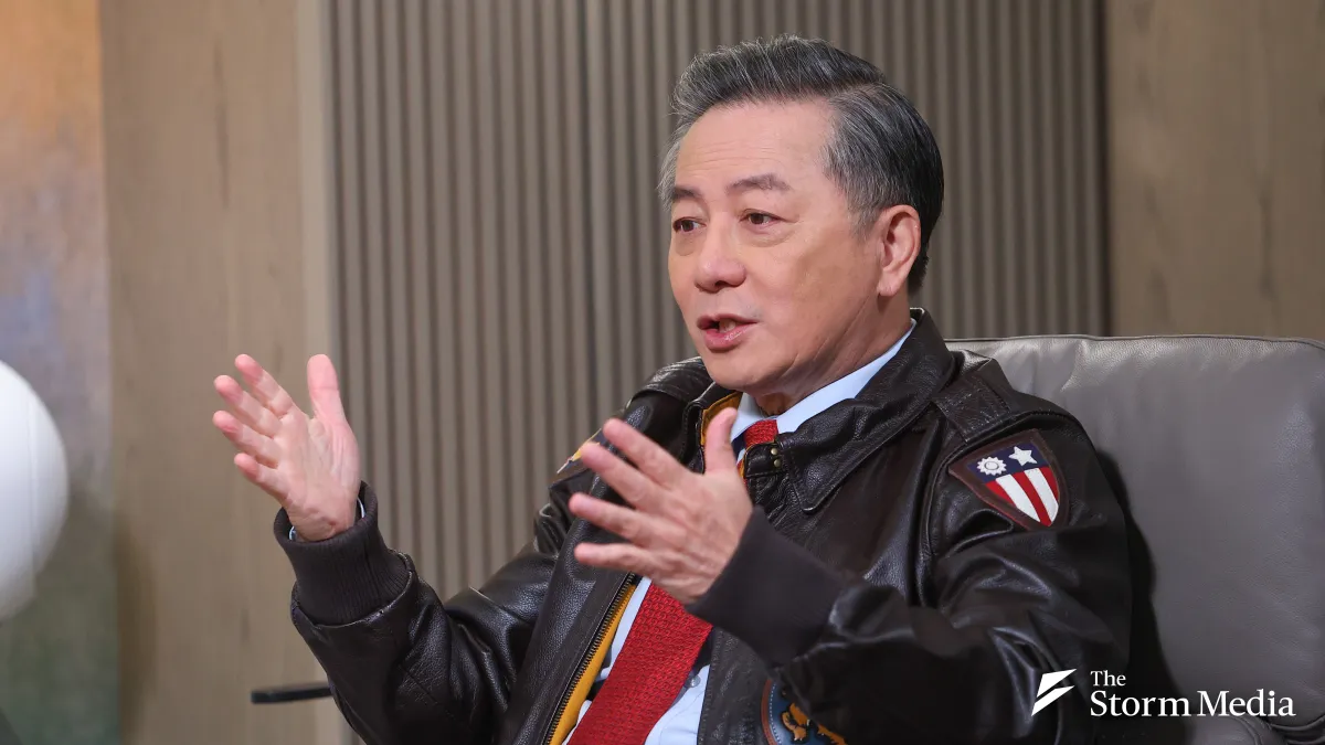 Former U.S. Department of Defense official Hu Chen-tung stated that the Kuomintang risks leaving Taiwan unable to acquire critical weapons. (Yan Lin-yu)