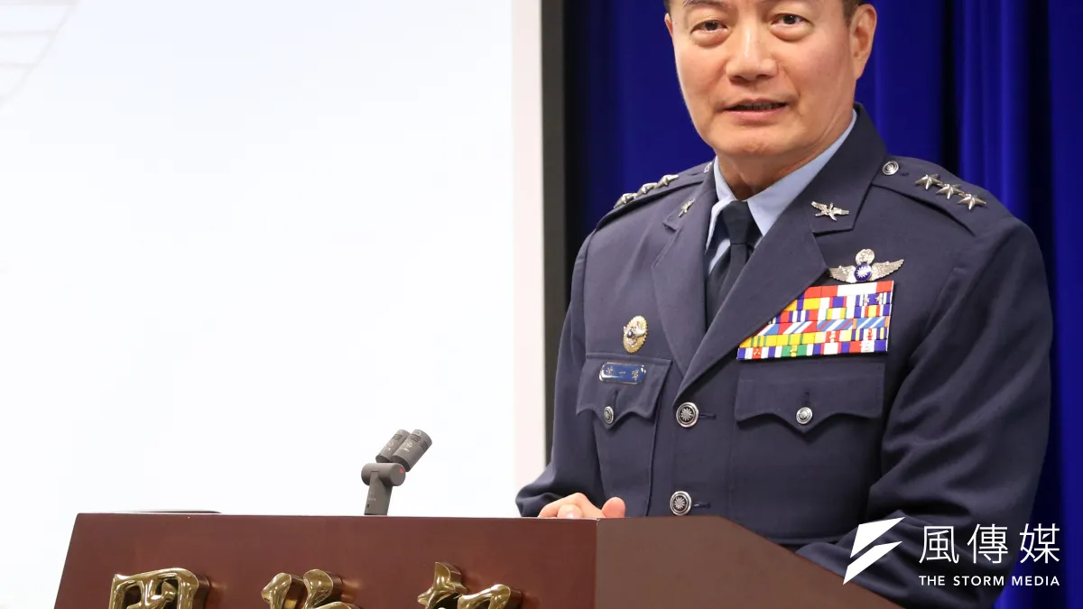國防部21日上午公開辦理「107年度公職人員財產申報實質審查抽籤」,由副部長沈一鳴上將主持。(蘇仲泓攝)