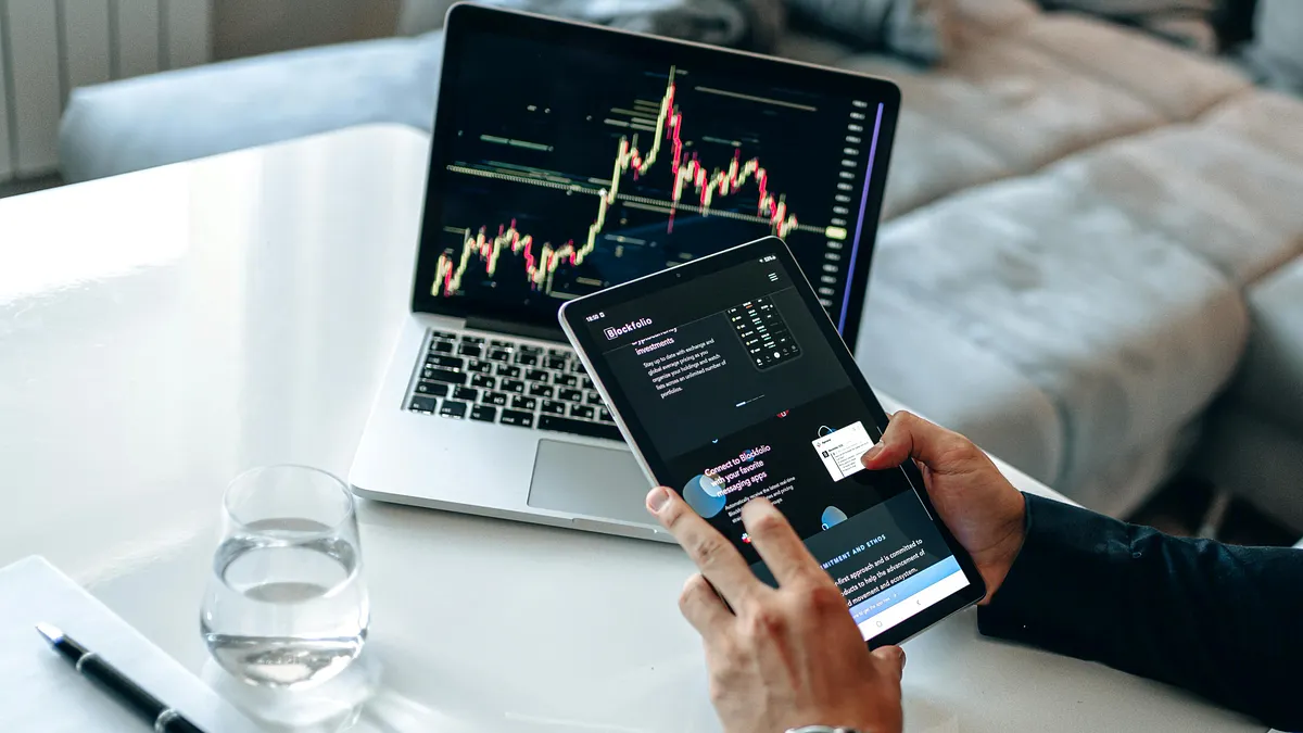 00878自成立以來已進行21次季配息,紀錄顯示過往21次全部填息成功,最短2天完成填息,最長為338天。(示意圖/取自pexels)