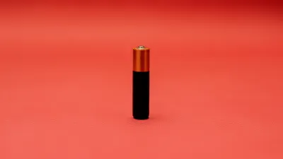 電池技術快速成長,可能很快將取代石化能源,改變人類的用電方式。(Danilo Alvesd@Unsplash)
